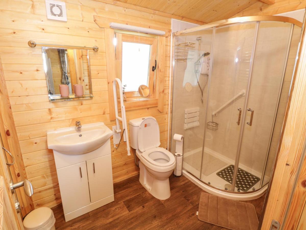 Port Heron Lodge آثلون المظهر الخارجي الصورة