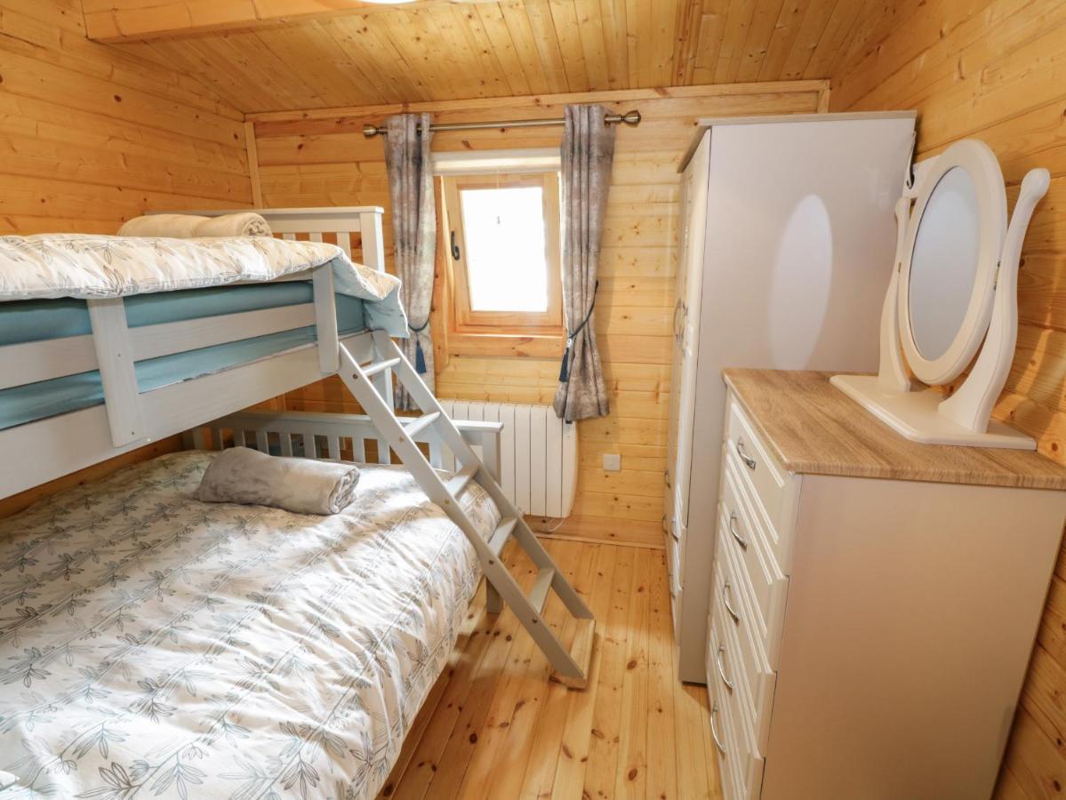 Port Heron Lodge آثلون المظهر الخارجي الصورة